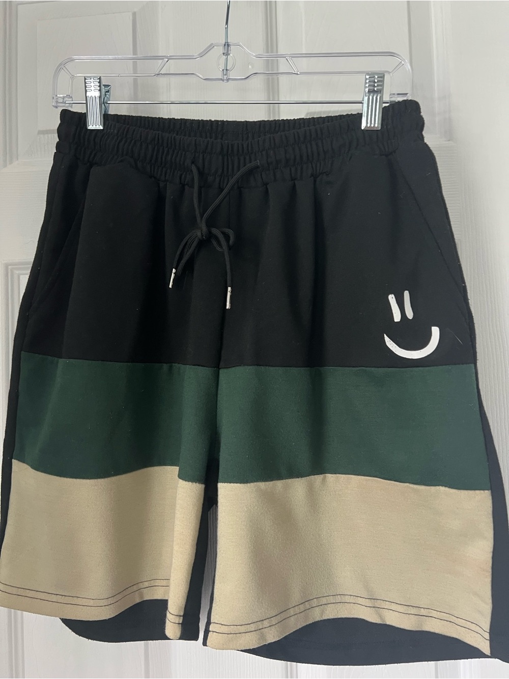 Men's Colorblock Athletic Drawstring Shorts in Black, Forest Green & Tan